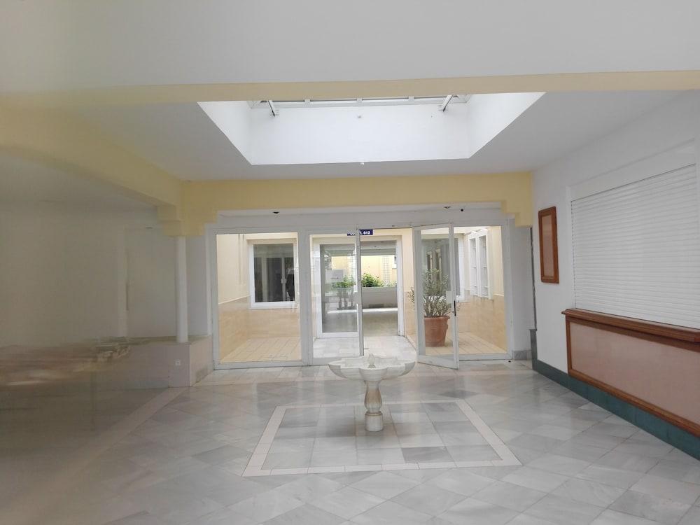Apartamentos Moguima روكيتاس ذي مار المظهر الخارجي الصورة